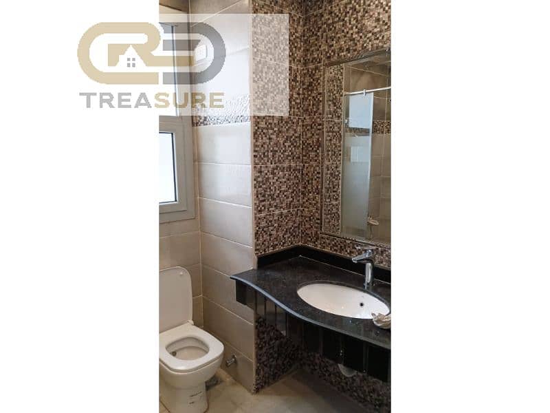 7 WhatsApp Image 2025-12-22 at 5.05. 10 PM (2). jpg