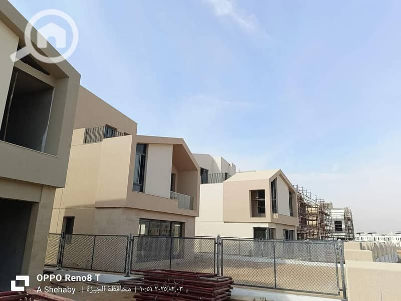 10 WhatsApp Image 2025-09-03 at 14.17. 06_75435c19. jpg