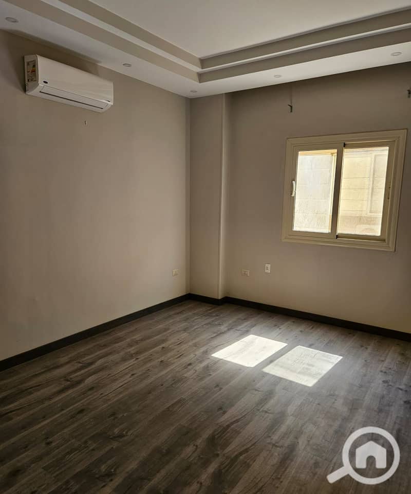 10 WhatsApp Image 2025-12-03 at 5.34. 36 PM. jpeg