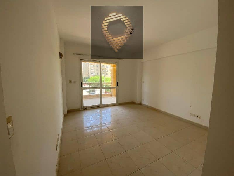 9 WhatsApp Image 2025-12-14 at 16.44. 50_491b992e. jpg