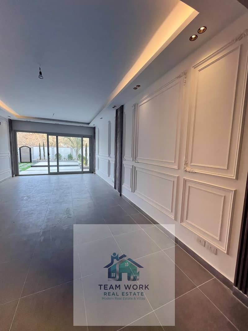 3 b1afcb07-c5cc-4c4f-bf9d-235451627e10. jpg