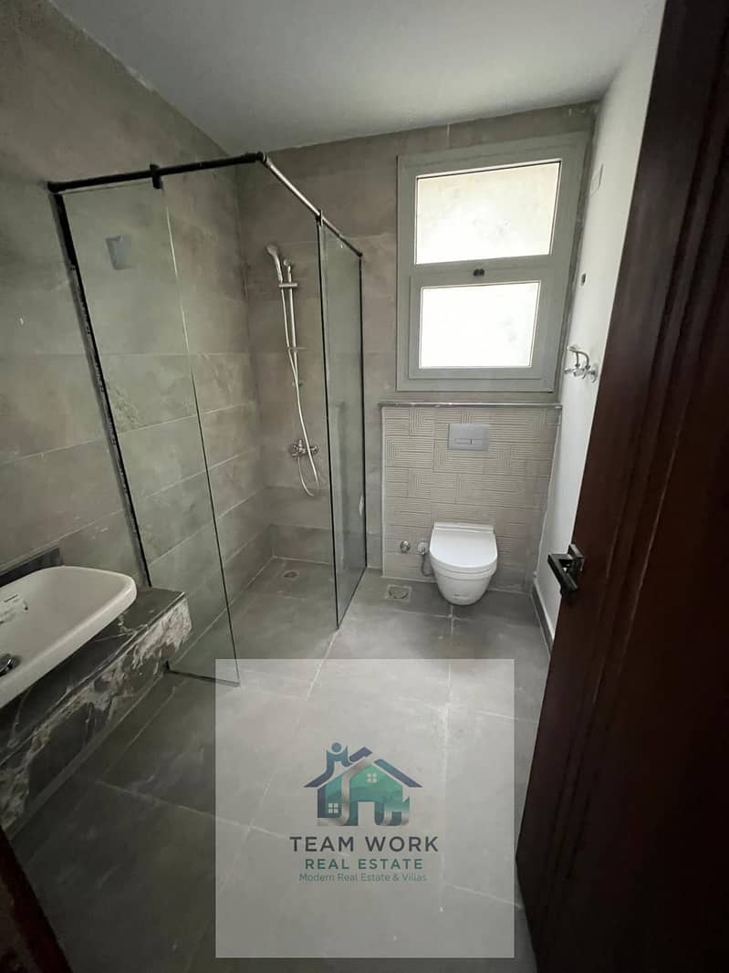 11 edab25ed-da32-4d9f-a0e6-2b3e49bbe915. jpg