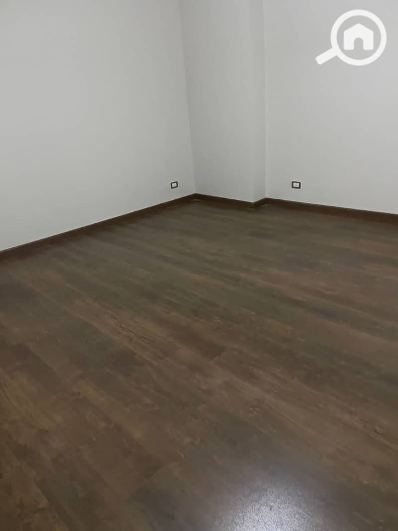 8 WhatsApp Image 2025-12-22 at 4.20. 36 PM (2). jpeg