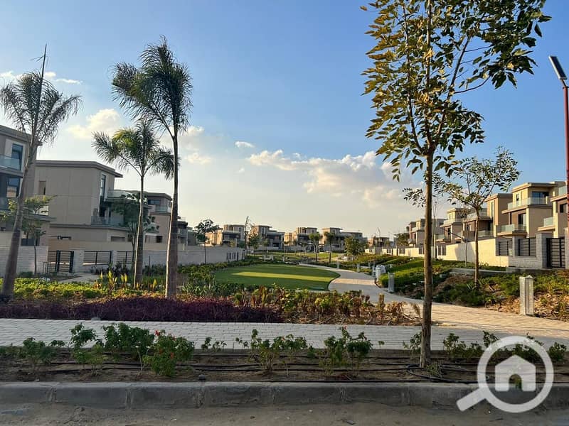 3 0f810373-2b6f-4502-9074-a418de464fdf. JPG