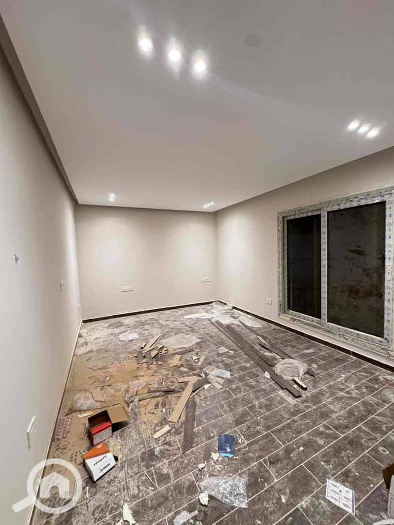 5 531da48c-149b-45d8-aceb-0c7b793a7c3f. jpg