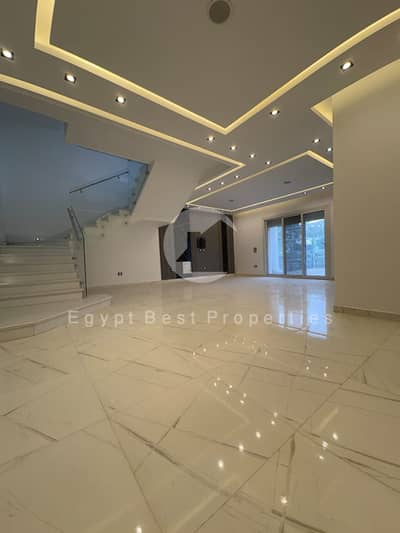 5 Bedroom Villa for Sale in Shorouk City, Cairo - WhatsApp Image 2025-12-11 at 12.35. 01 PM. jpeg