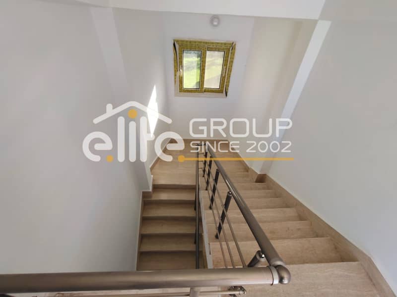 4 2fe328ae-b286-43de-82b7-776edfc673b8. jpg