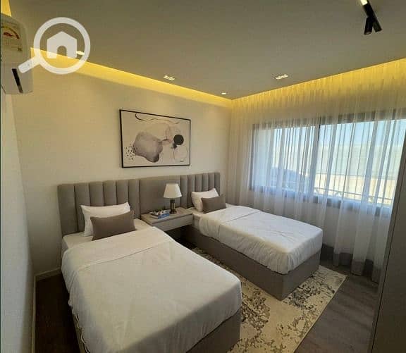 6 ac5512ad-fa96-4995-9a6f-af94b7e6eaa0. jpeg