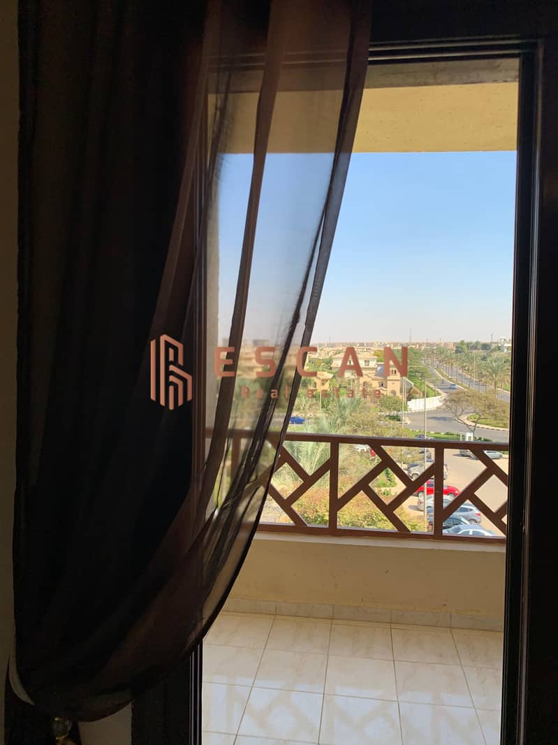 2 30efb294-8c8e-4c1a-b664-07c6b67f30de. jpeg