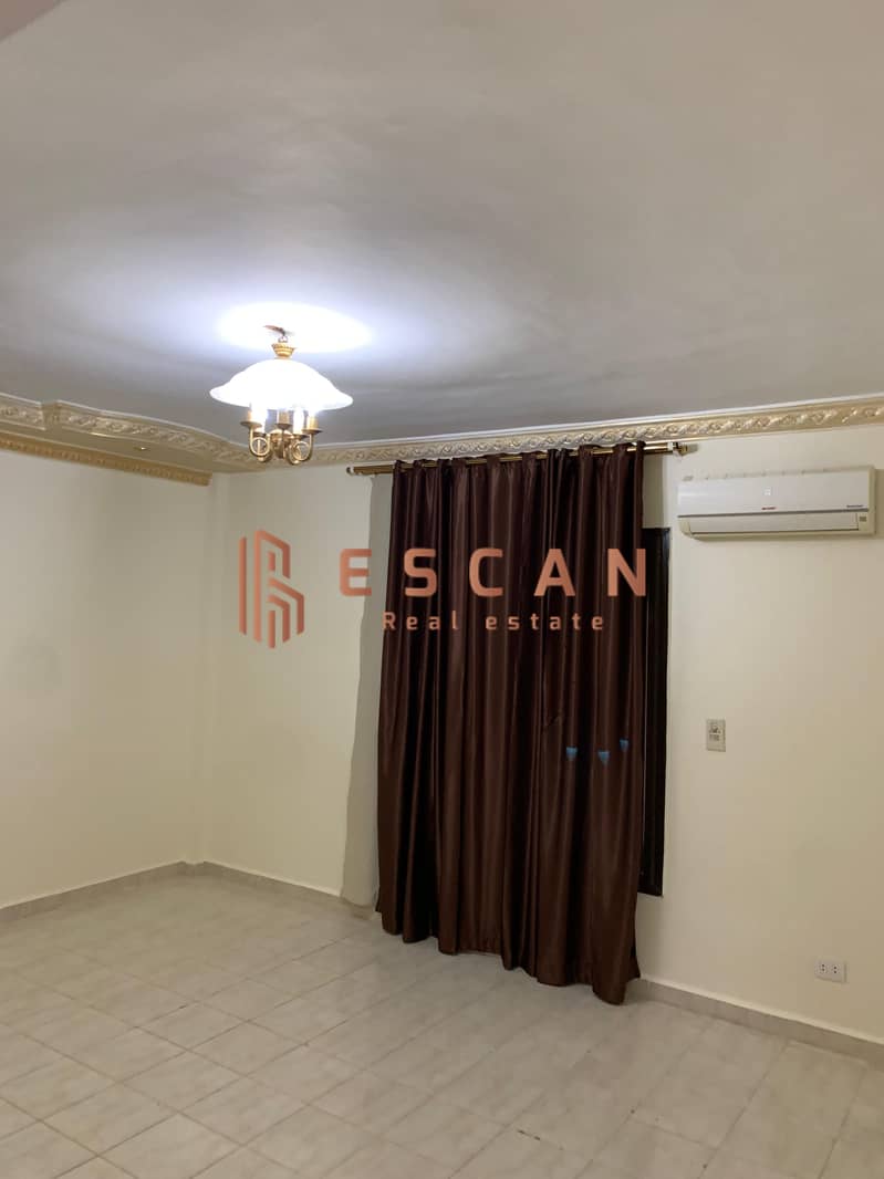 8 0423af38-5e0b-43b7-9b2a-646ee71ca2c0. jpeg