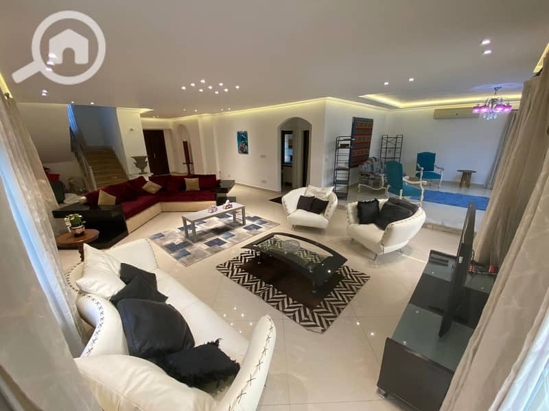 7 3e036e85-4760-4ada-9e94-e3e0b0d0c5f7. jpg