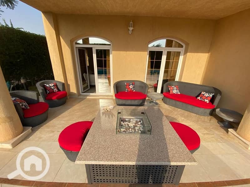 11 9b8235d6-a740-413d-89c9-71f952665759. jpg