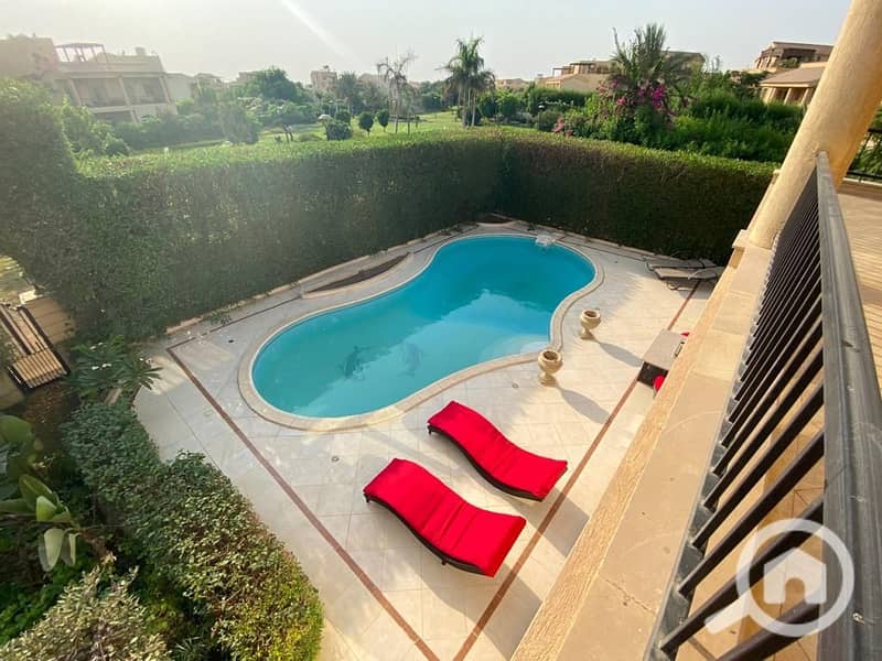 14 40a4d2ae-b97c-45a0-9900-1d1e75185406. jpg