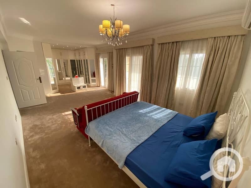 22 c78d4da2-b621-4fd0-8a6a-9cf6927bfd87. jpg