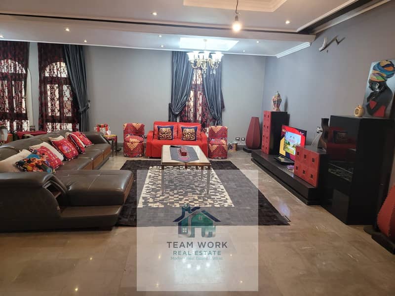 10 e1b9c3f4-6d20-4ae7-a48d-e2ff1a9344ed. jpg