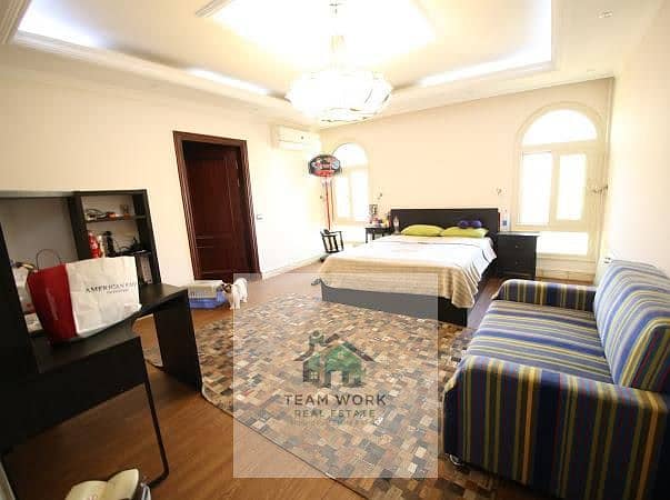 13 f050b5d7-589b-42bb-9f81-d69a87c84502. jpg