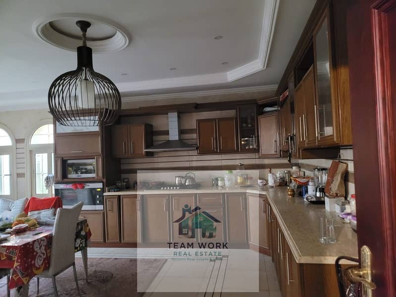 15 579ee910-6fd0-4f3a-af3a-61cdf2d061ef. jpg