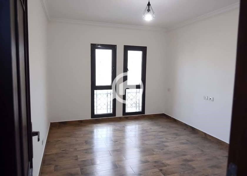 7 f0095885-171b-42a5-9d45-d1e371cb8e4b. jpg