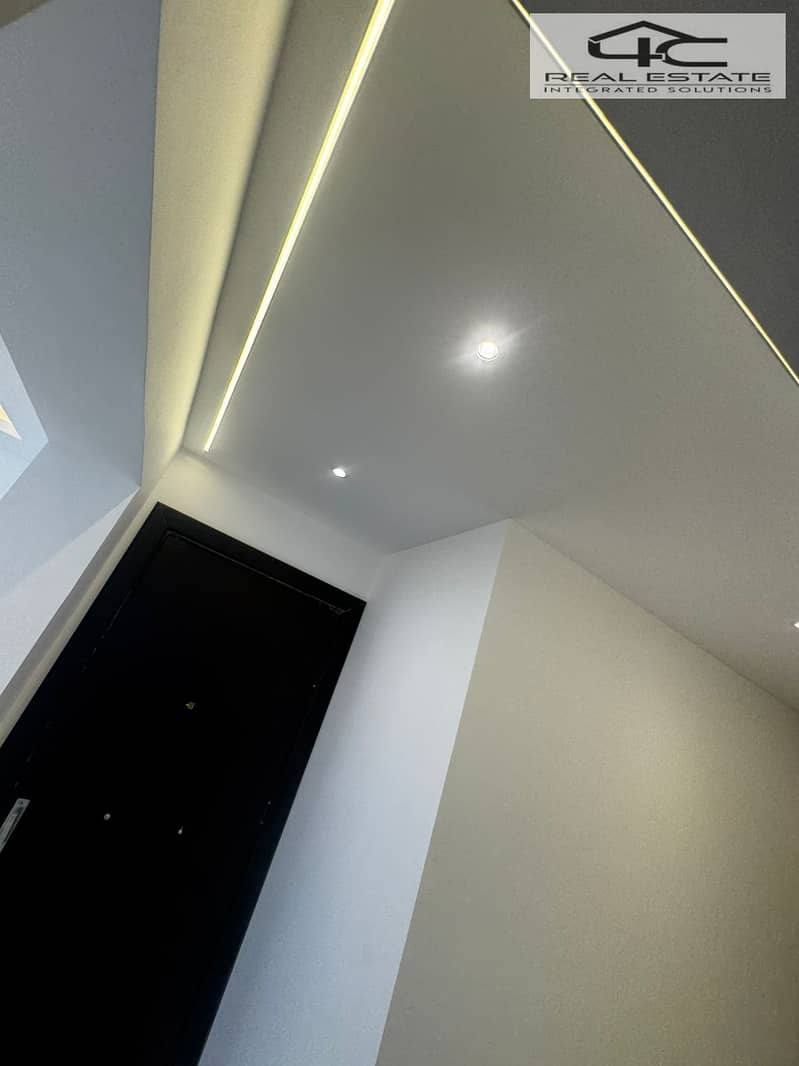 6 WhatsApp Image 2025-12-20 at 22.32. 05. jpeg