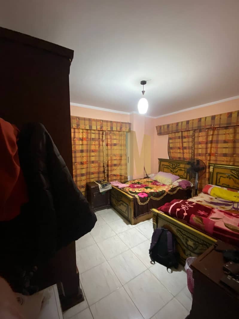 5 1277d928-f5d5-4be3-8be4-1d276e60dcae. jpeg