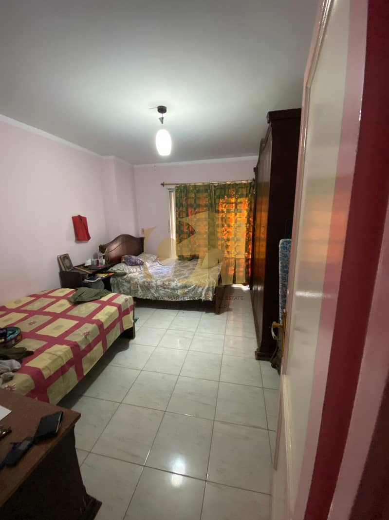 6 1992eec2-ad8a-4046-9b03-f713511154dc. jpeg