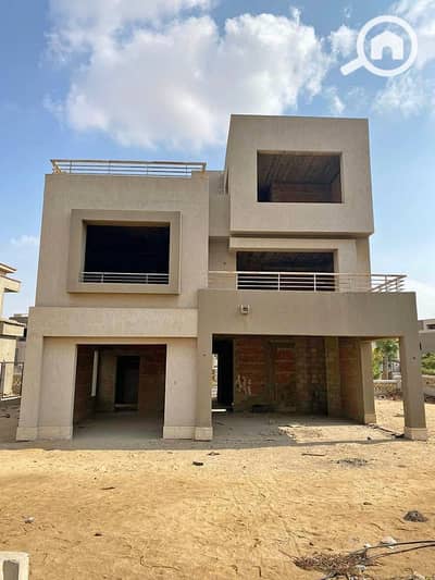 فیلا 5 غرف نوم للبيع في 6 أكتوبر، الجيزة - 469537418_584799520586955_7607056106638360703_n. jpg