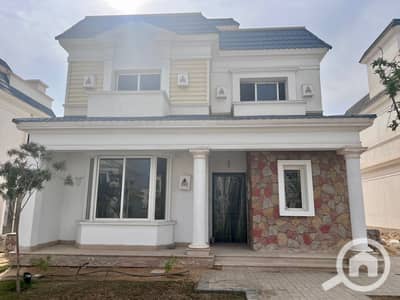 فیلا 3 غرف نوم للبيع في 6 أكتوبر، الجيزة - WhatsApp Image 2025-12-18 at 5.49. 34 PM (2). jpeg