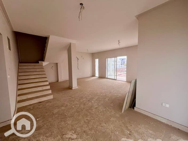 7 WhatsApp Image 2025-12-18 at 5.49. 34 PM. jpeg