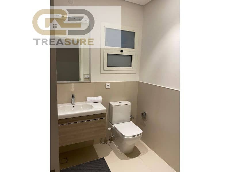 12 WhatsApp Image 2025-12-22 at 5.43. 57 PM (2). jpg