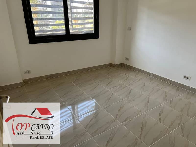 9 WhatsApp Image 2025-12-10 at 1.09. 35 PM (4). jpeg