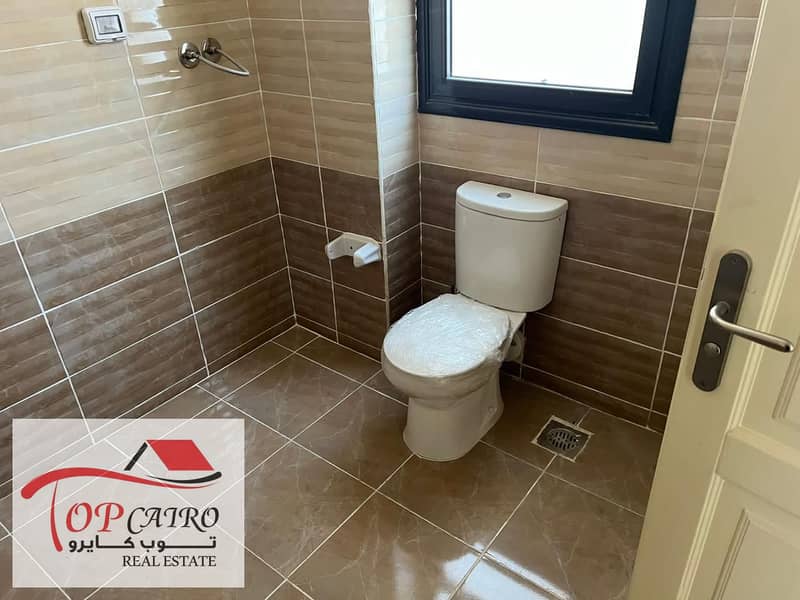 11 WhatsApp Image 2025-12-10 at 1.09. 35 PM (2). jpeg