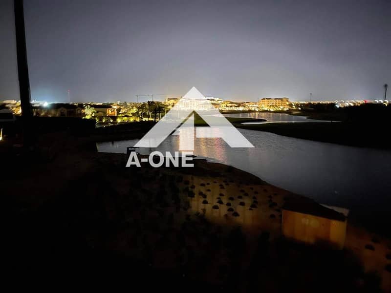 5 b670f5c7-c25d-45b2-8120-a766b644e636. jpg