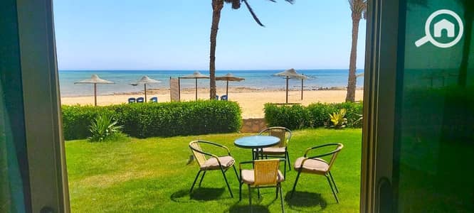 شقة 3 غرف نوم للبيع في العين السخنة، السويس - 1. jpg