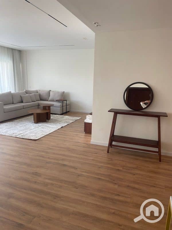 7 WhatsApp Image 2025-11-02 at 11.47. 28_a59161bd. jpg