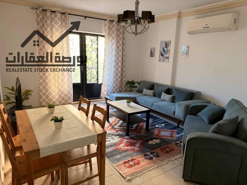 10 df99ad35-e6d3-453d-870f-3d53ed60afef. jpg