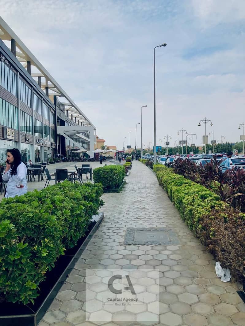 5 1776ca43-cdd6-4313-98ba-d42303a2e7de. jpg