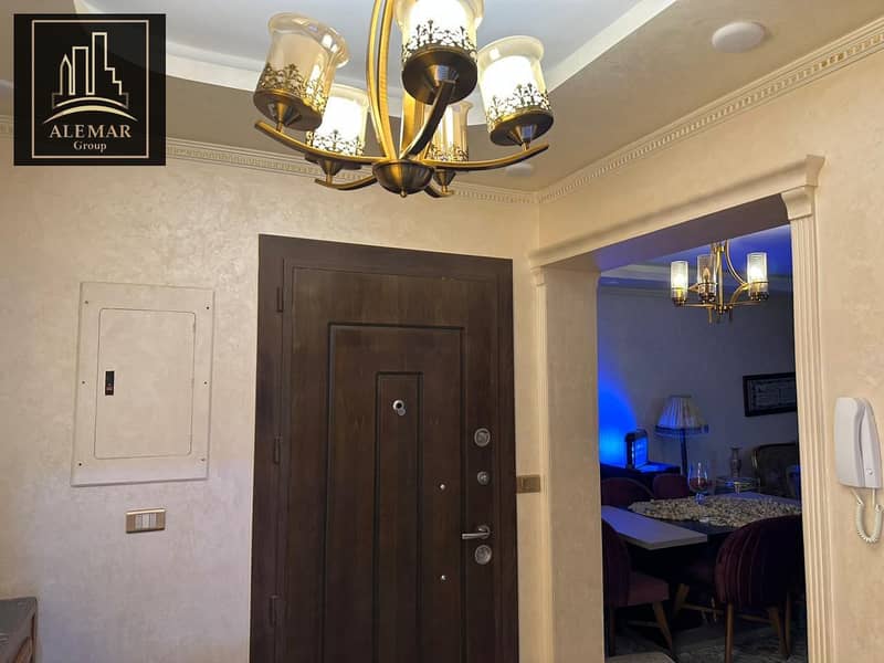 10 fc5eabb8-d9b9-4062-bbc7-64d113d0dc18. jpg