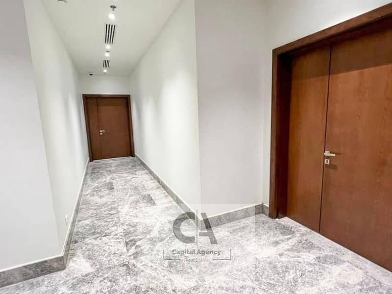 6 7f45108f-8d91-4dd3-8b2a-dd02b57764d0. jpg