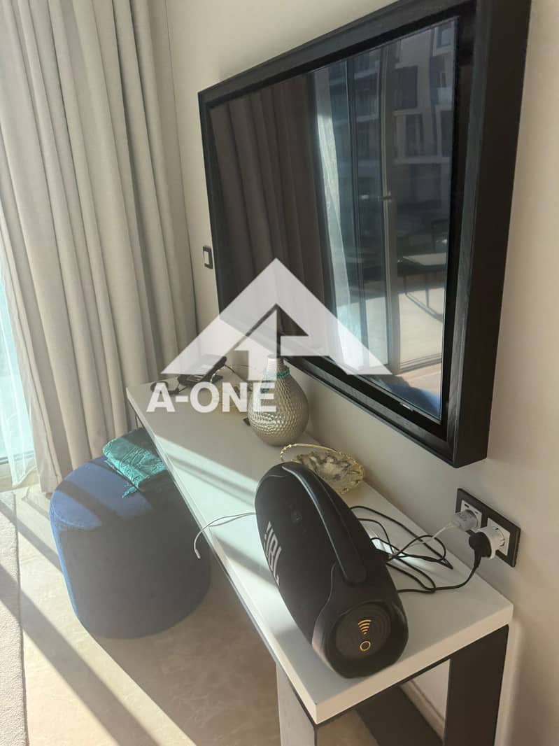 9 9d225550-a254-44a3-94fa-850362d5c836. jpg