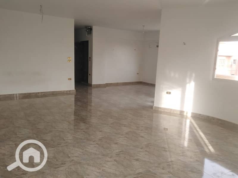 12 bb3b04ec-ea93-4342-b08e-106fcf9f9e3b. jpg