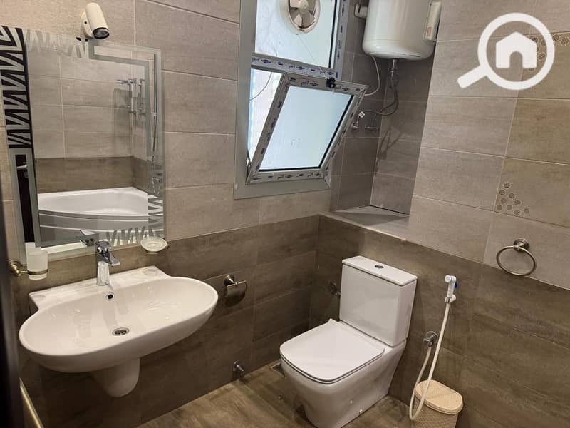 12 WhatsApp Image 2025-12-22 at 16.25. 01. jpeg