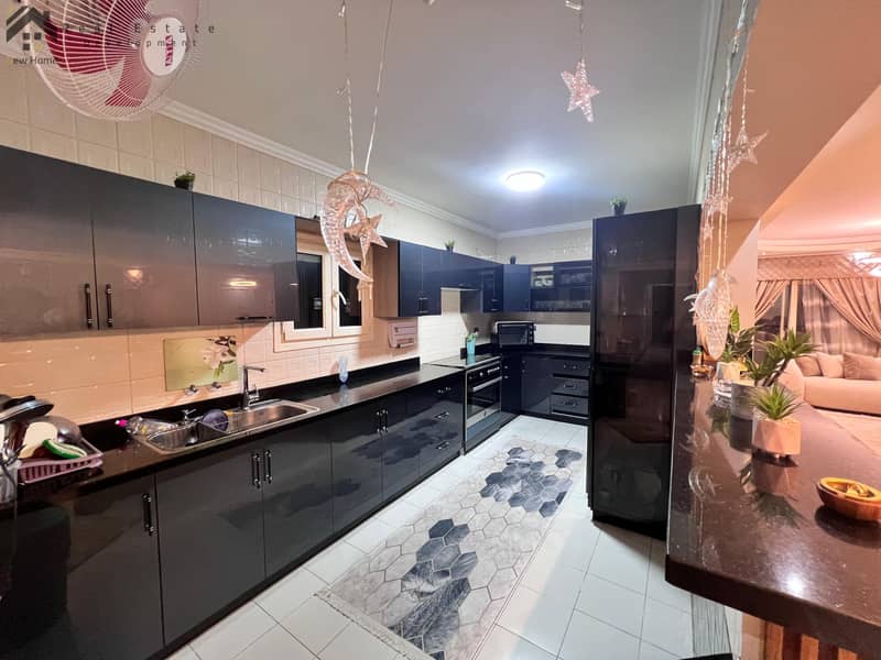 6 WhatsApp Image 2025-12-21 at 14.29. 16_42bafe74. jpg