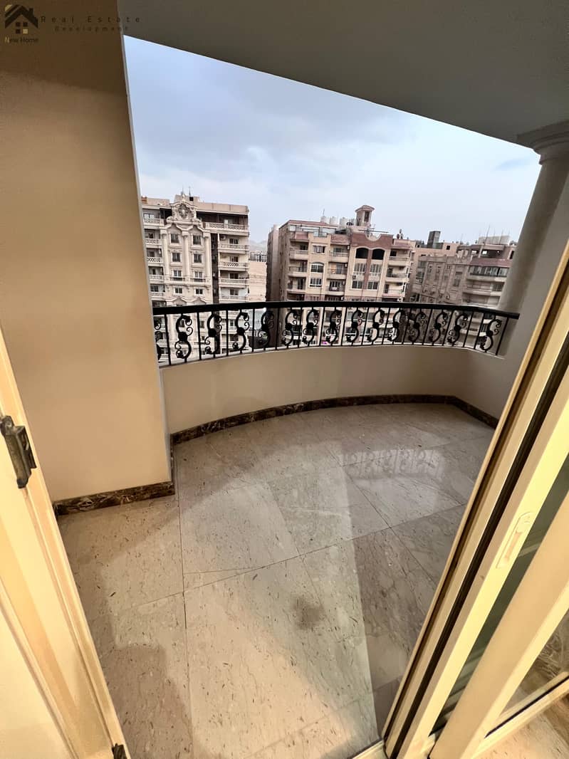 10 WhatsApp Image 2025-12-21 at 14.29. 30_d17abf81. jpg