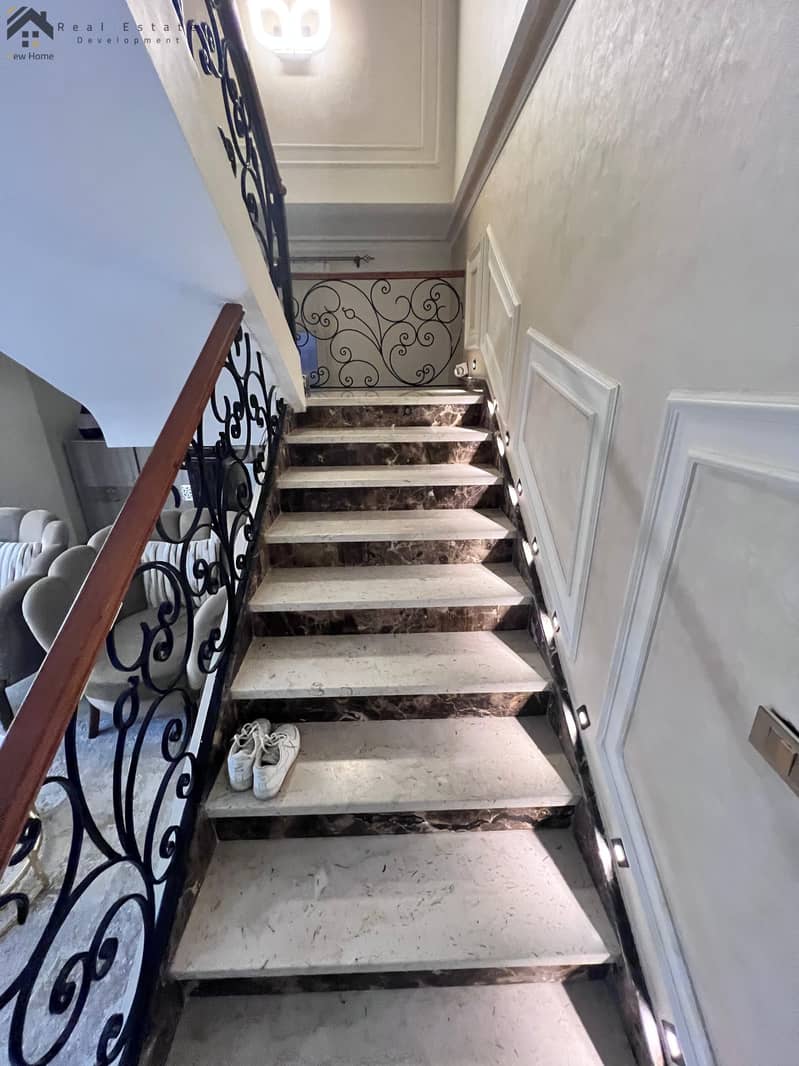 16 WhatsApp Image 2025-12-21 at 14.29. 32_dcb6949e. jpg