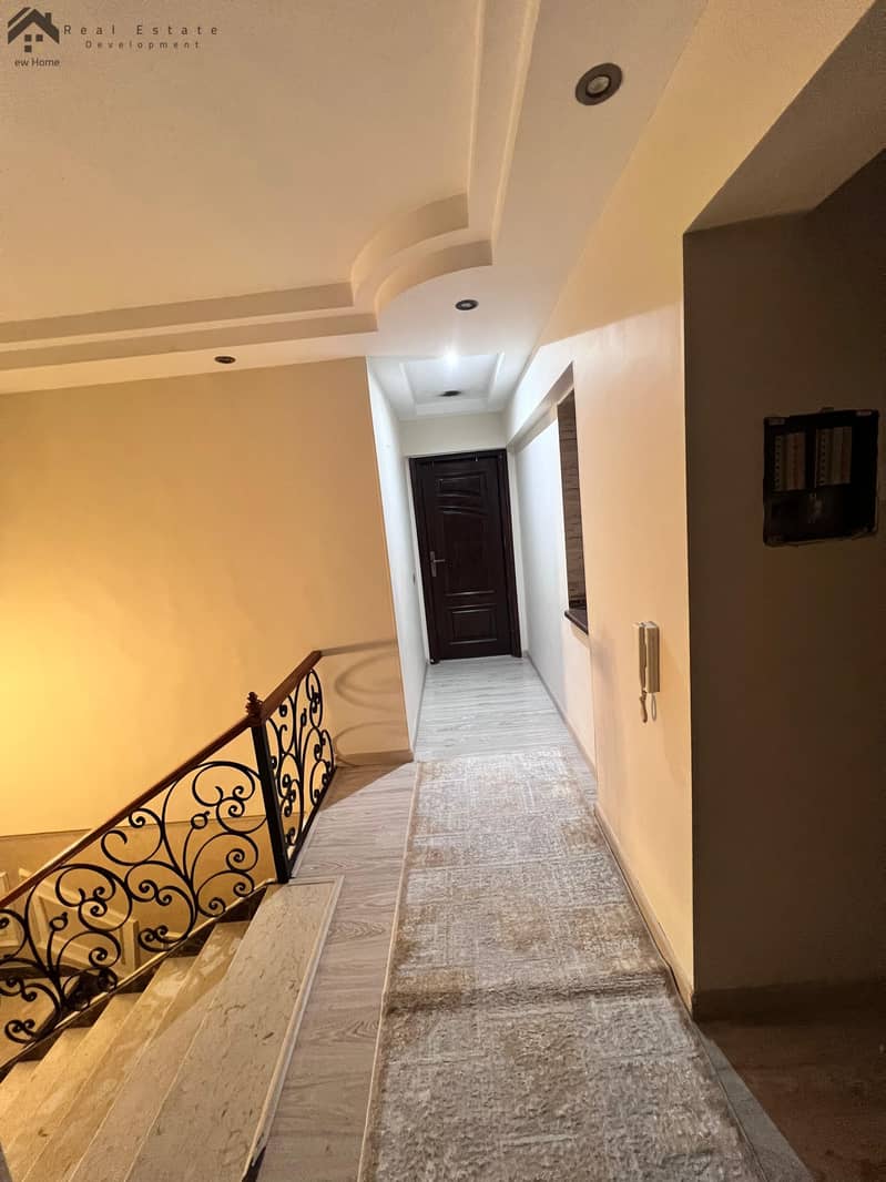 17 WhatsApp Image 2025-12-21 at 14.29. 33_76ea7d1d. jpg