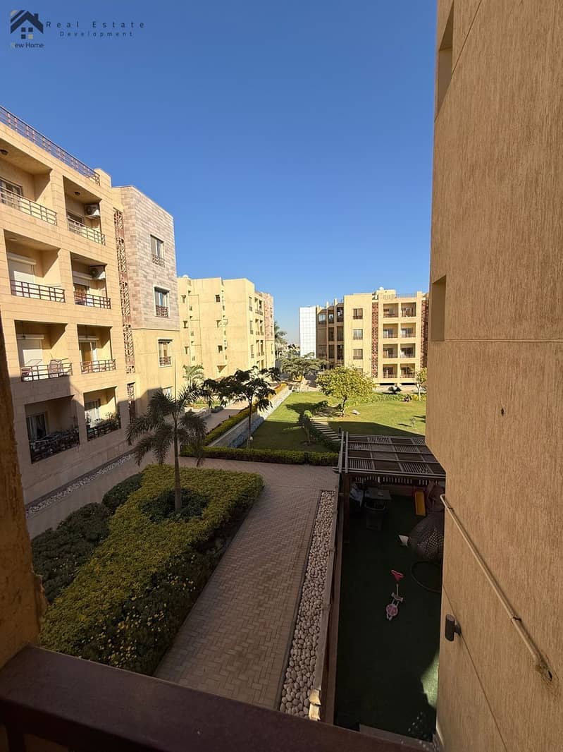 7 WhatsApp Image 2025-12-21 at 14.20. 03_24423856. jpg