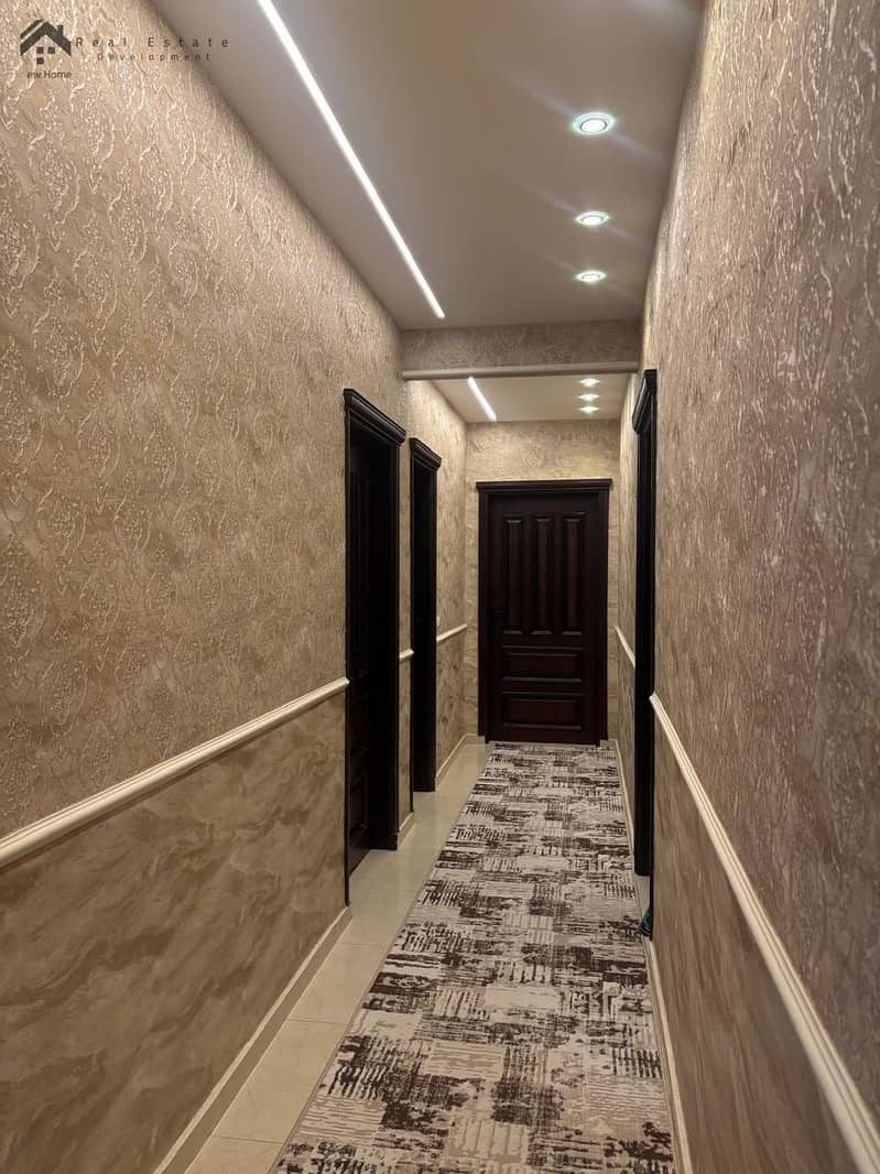 12 WhatsApp Image 2025-12-21 at 14.10. 27_f5d944cd. jpg