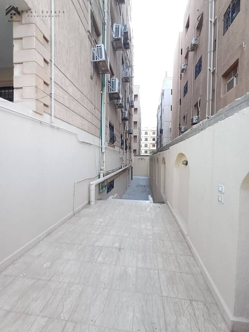 10 WhatsApp Image 2025-12-21 at 14.39. 26_b1df343a. jpg