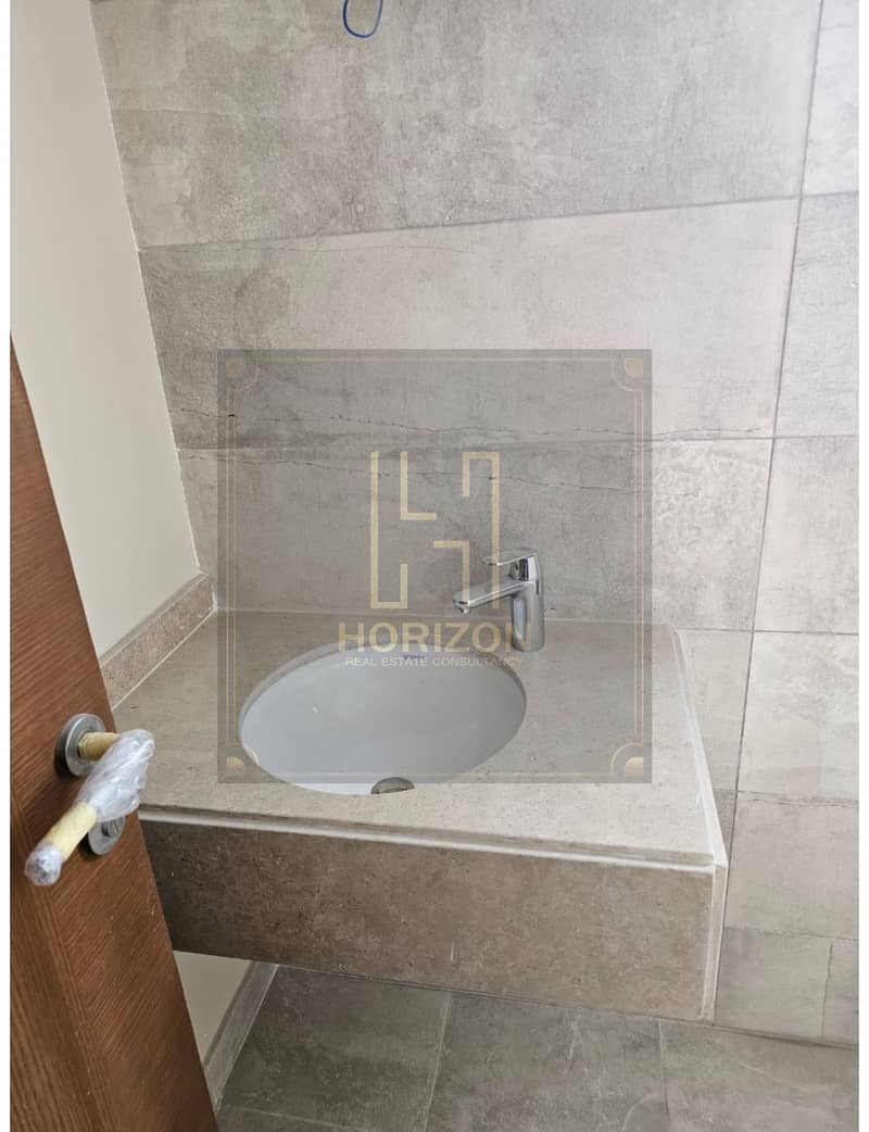 6 10fd47f0-f218-4b53-b61f-c6af30bab5ae. jfif. jpg