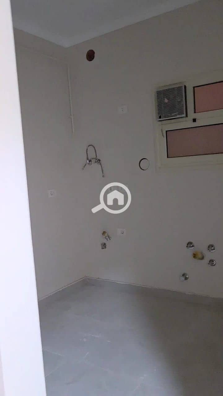 5 WhatsApp Image 2025-12-21 at 21.50. 12. jpeg